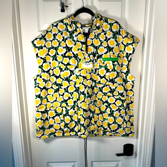 Diane Von Furstenburg DVF X Target Packable Nylon Yellow Hooded Vest Size XLarge - Picture 1 of 10